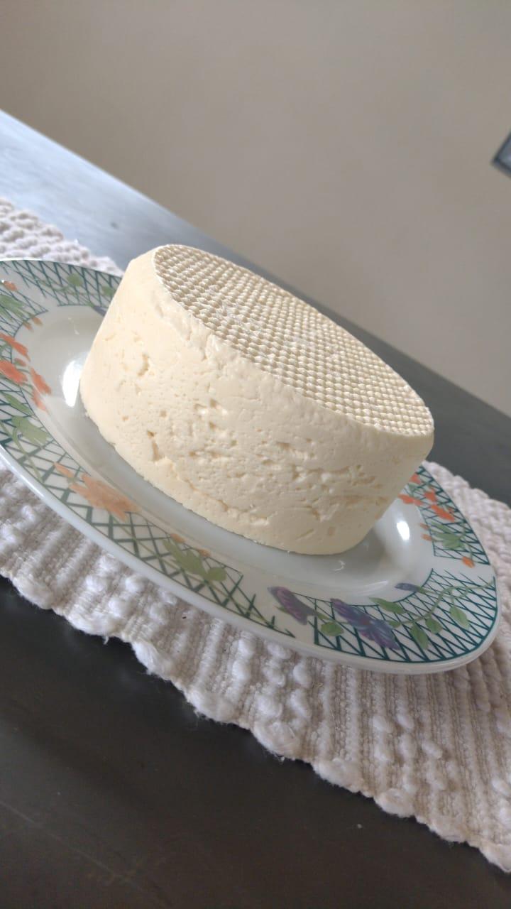 Queijo Minas Artesanal